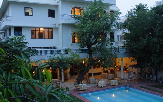 Hotel Megh Niwas