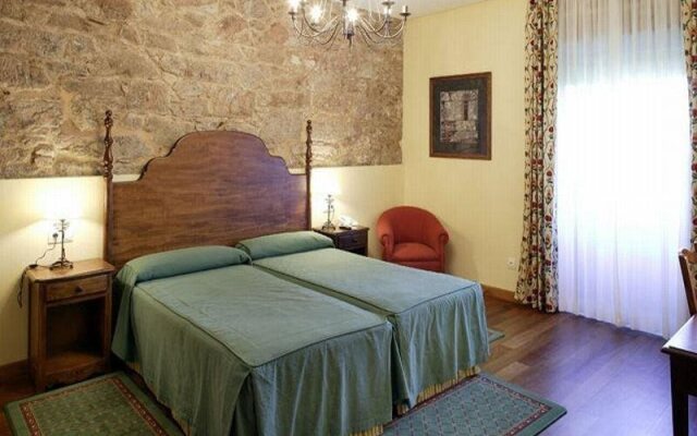 Hotel Monasterio de Aciveiro