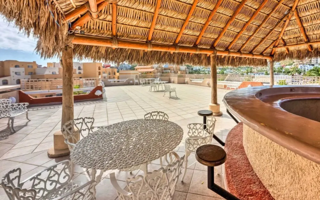 Marina View Cabo San Lucas Condo < 1 Mile to Beach