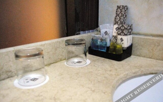 Rongtai Guanhao Business Hotel