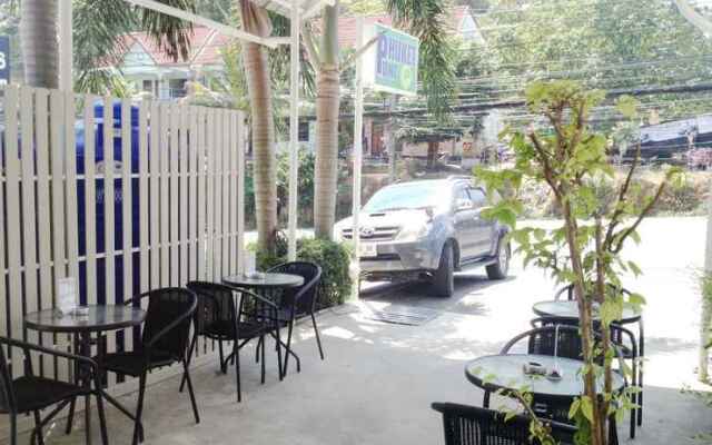 Phuket Point Guesthouse