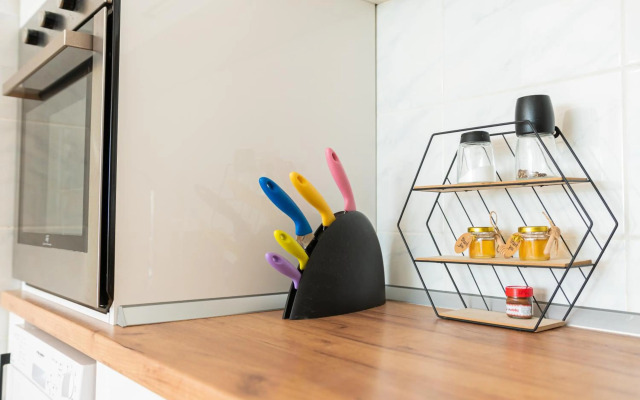 High-End Spacious Apartment next to City Mall