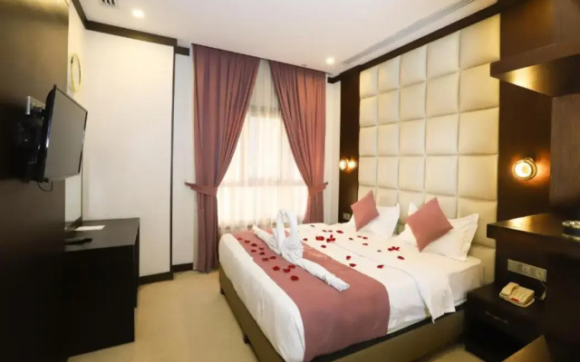 Paris Plaza Hotel