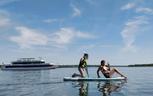 Pool & Lake Holiday Home