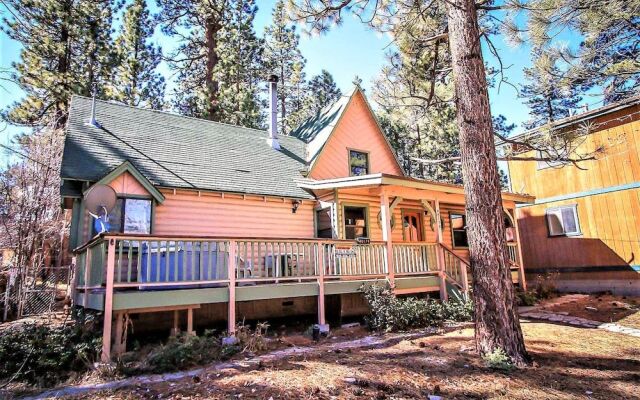 Kelley's Kabin 290 by RedAwning