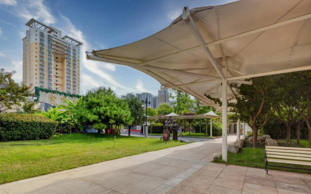 Tang Dynasty West Market Hotel