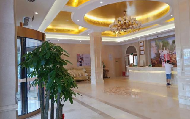 Vienna Hotel (Dongguan Huanjiang Tianhong Center) – Lobby – Dongguan
