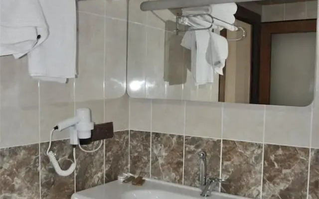 Grand Savon Hotel