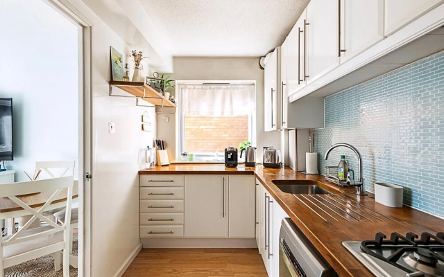 Quiet and Cosy 2-bed in Wimbledon