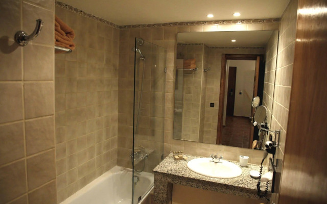 Casablanca Suites & SPA