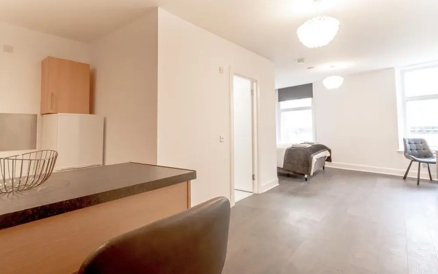 Modern Apartment In Dundee Near Museums, City Centre