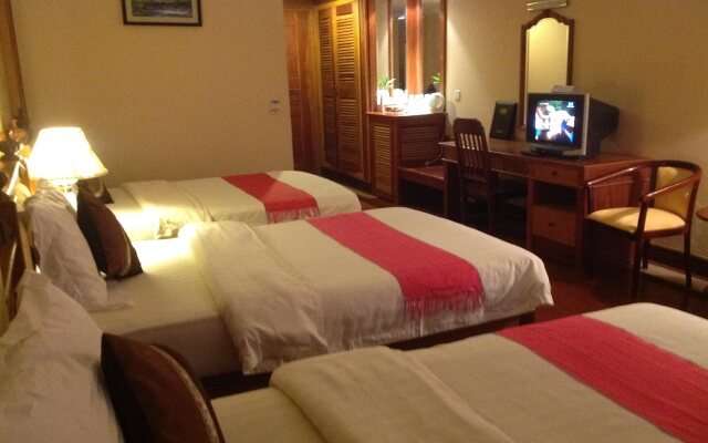 Blue River Hotel