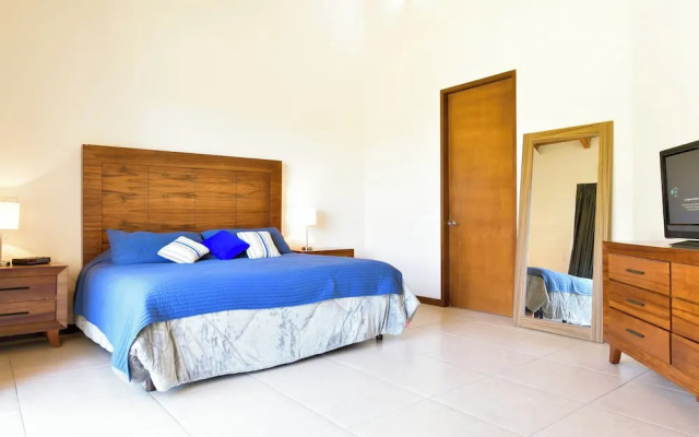 Agave House Pool and BBQ