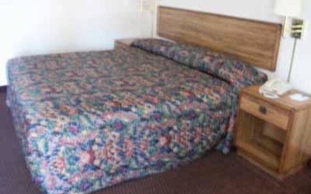 Red Carpet Inn & Suites