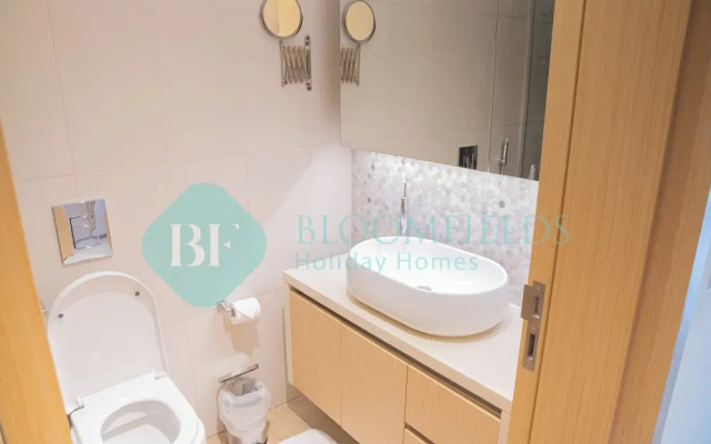 Bloomfields Elegant STU in Mayan Beach