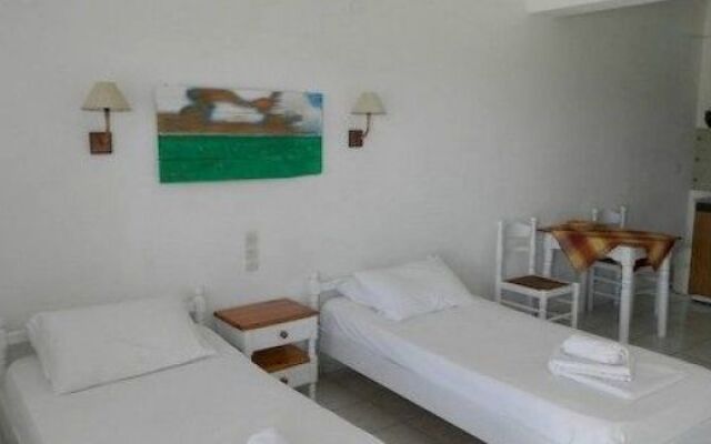 Aeolos Hotel Apartments