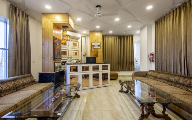 Itsy Hotels Sehdev Residency, Near Golden Temple