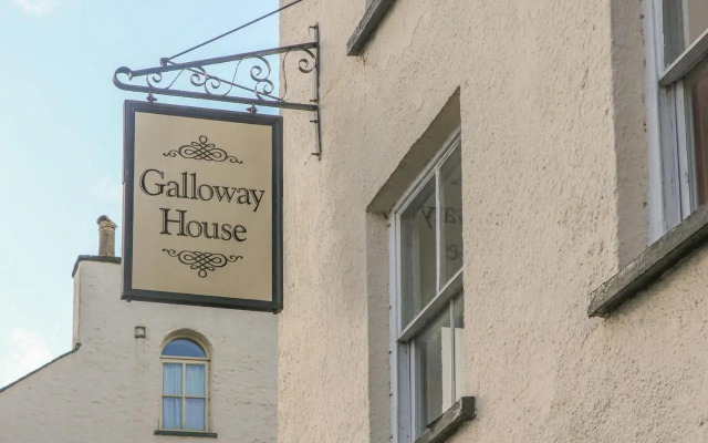 Flat 2 Galloway House