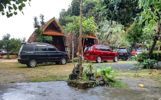 Penginapan Griya Watukelir