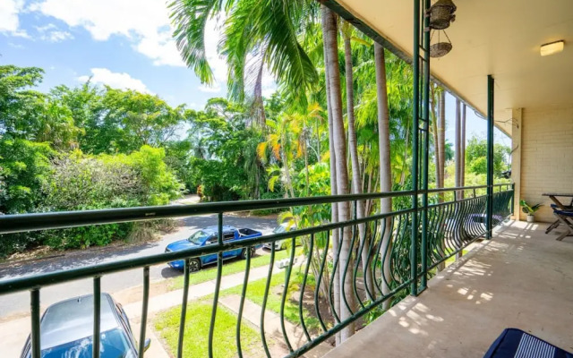 Nightcliff Retreat Stylish 2BR Apt Near Foreshore