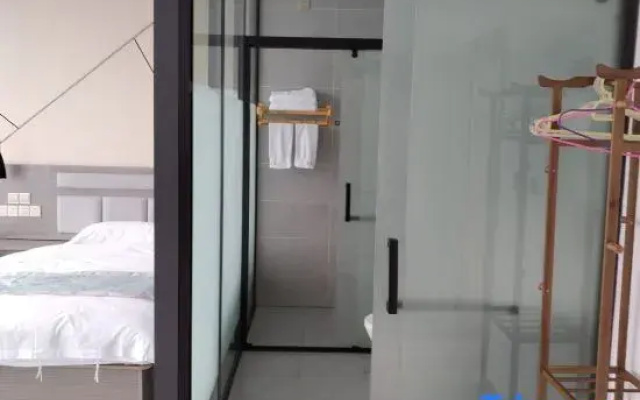 Kunming Hongtu Jiayuan Homestay (Inside Luoxiagou Scenic Area)