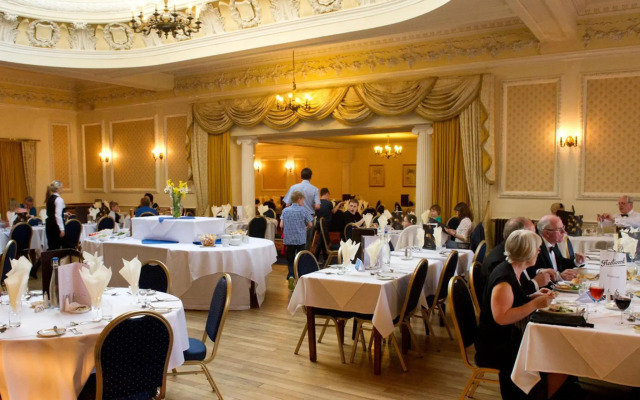 TLH Victoria Hotel - TLH Leisure, Entertainment and Spa Resort
