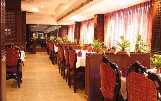 Anandha Inn Convention Centre and Suites