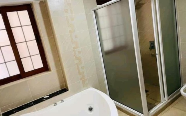 Stay.Plus Skyline Executive Apartment