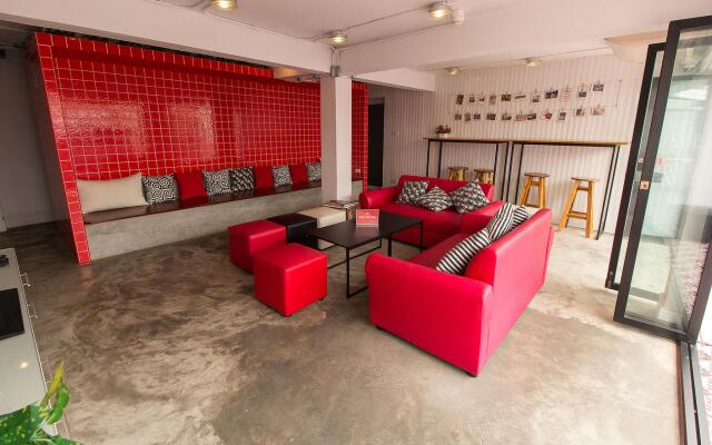 ZEN Rooms Damrongrak Road