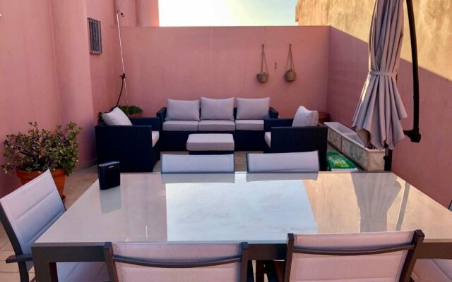 LovelyStay - Bela Vista 3BDR Duplex Penthouse with Pool