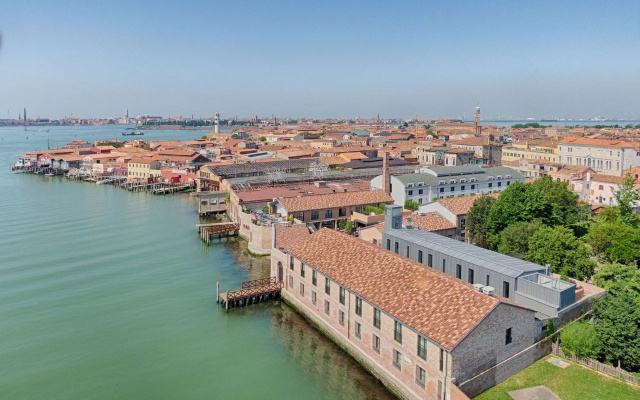 NH Collection Venezia Murano Villa