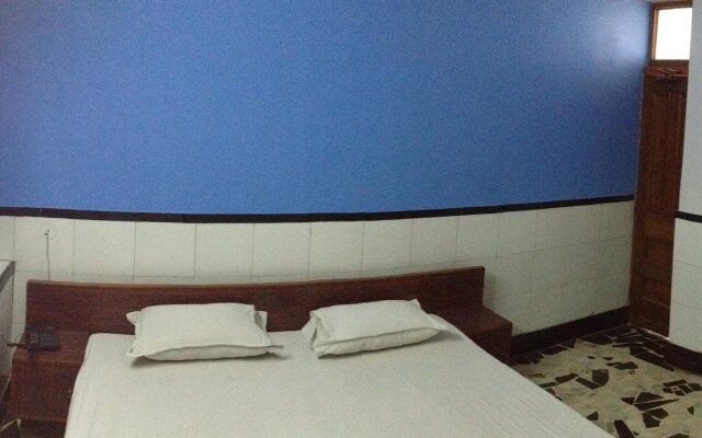 New Royal Hotel
