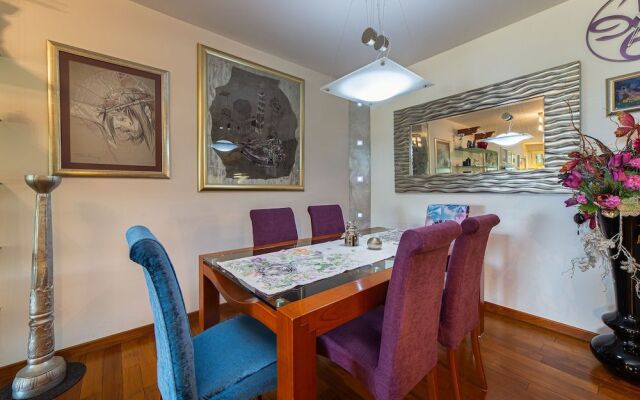 Zen Luxury Apartment