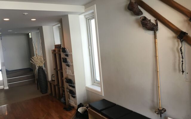 Furano Fresh Powder Apartments and Chalet