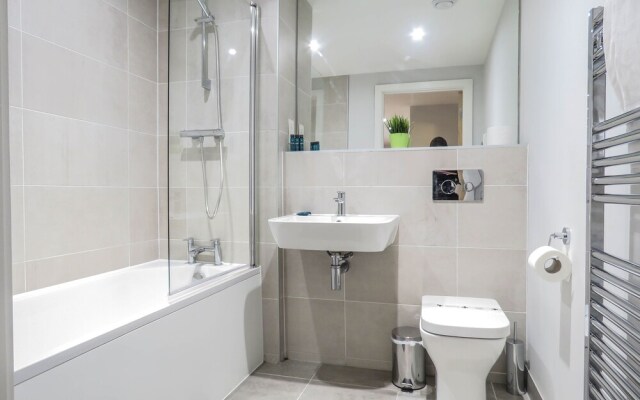 Tudors eSuites Birmingham Apartments with Parking