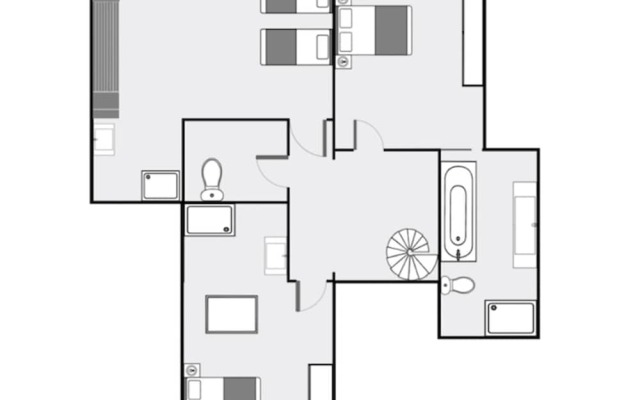House With 4 Bedrooms in Paris, With Wifi