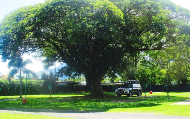 First City Caravilla