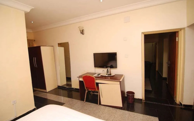 Lapour Hotels Ltd