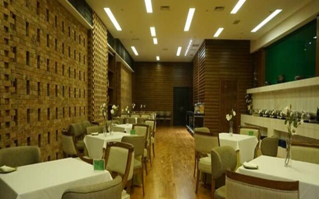 Tangram Hotel Harbin