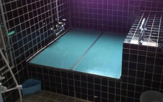 Wakatake Ryokan – Bathroom – Kushiro