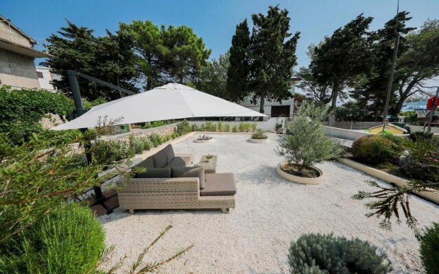 Amazing Home in Ist With 3 Bedrooms and Wifi