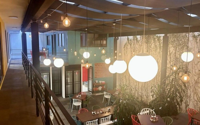 Hotel MH