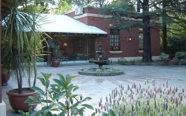 Robles De Besares Posada