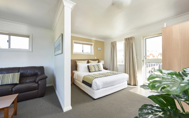 Harbourview Serviced Apartments