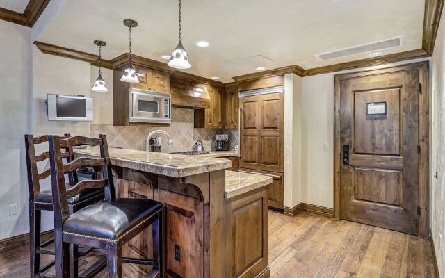 The Aspen Mountain Residences