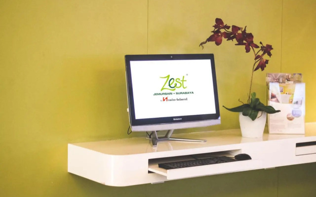 Zest Jemursari by Swiss-Belhotel International