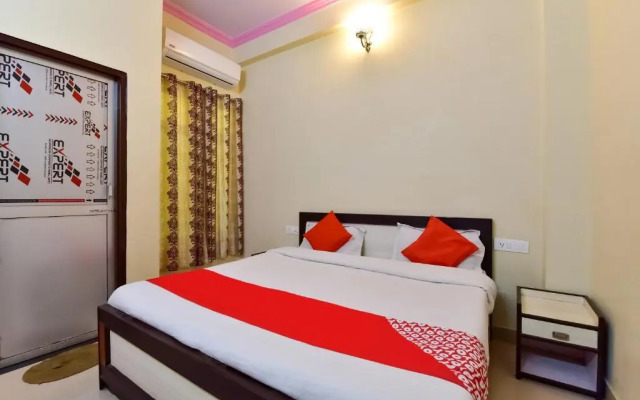 Hotel Amar Palace by OYO Rooms