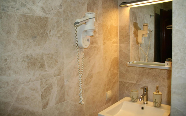 Villanaz Apart Hotel