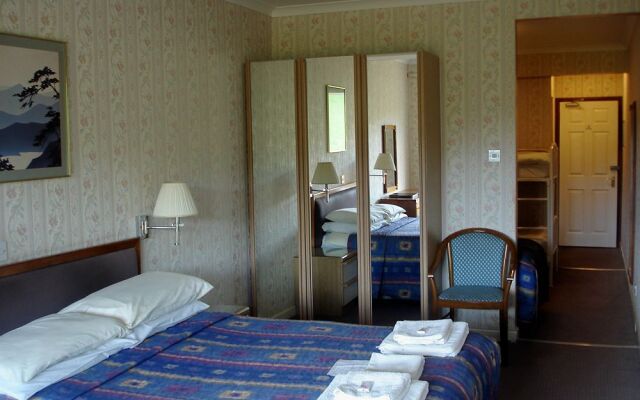 Royal Hotel