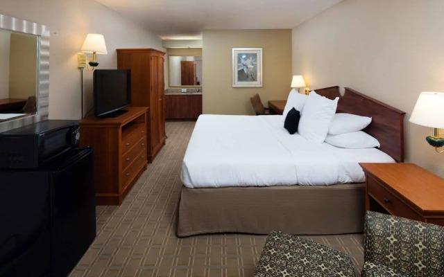 Baymont by Wyndham Fayetteville I-95